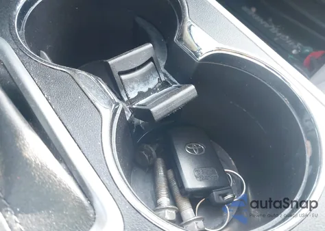 2018 Toyota Highlander Xle from USA, damaged, VIN 5TDKZRFH4JS535248